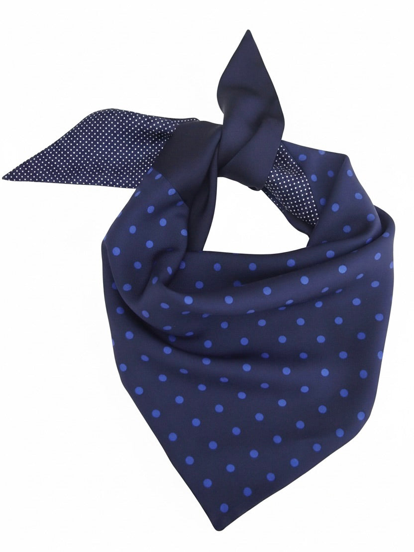 Capitana BOLOGNA avanti - kleines Seidentuch zum Wenden, Punktprint in Dunkelblau und Royalblau mit Mikropunktdetail, handgefertigt, limitierte Auflage, Atelier Frankfurt